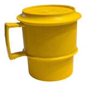 VTG Tupperware Yellow Coffee Mug Cup With Lid Travel Kitchenware USA